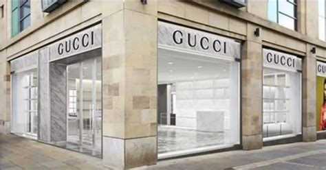 gucci edinburgh jobs.